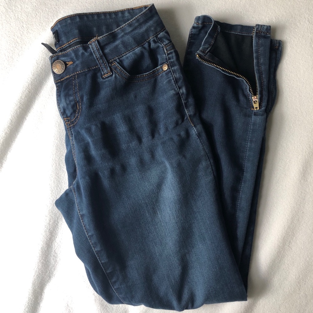 🌺 Celebrity Pink jeans side zipper